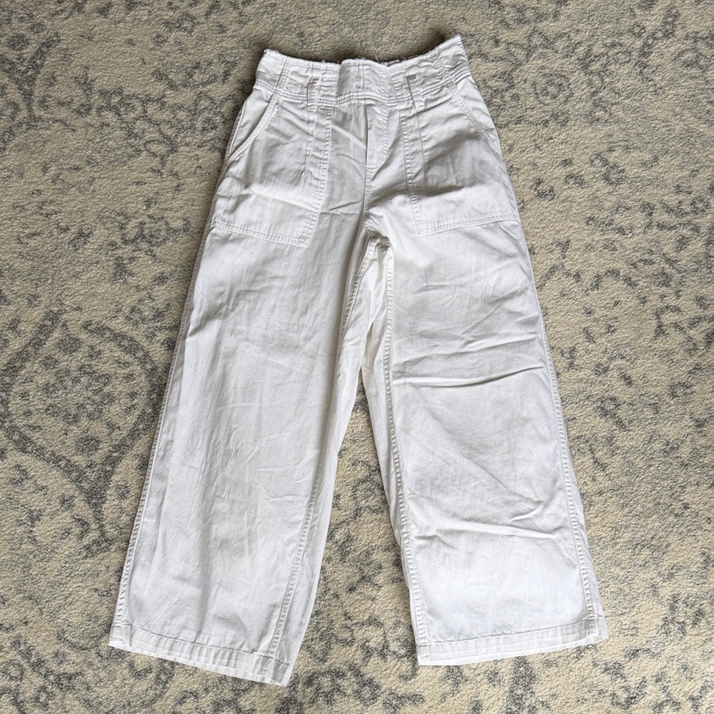 American Eagle Outfitters White Elastic Waist Pants
